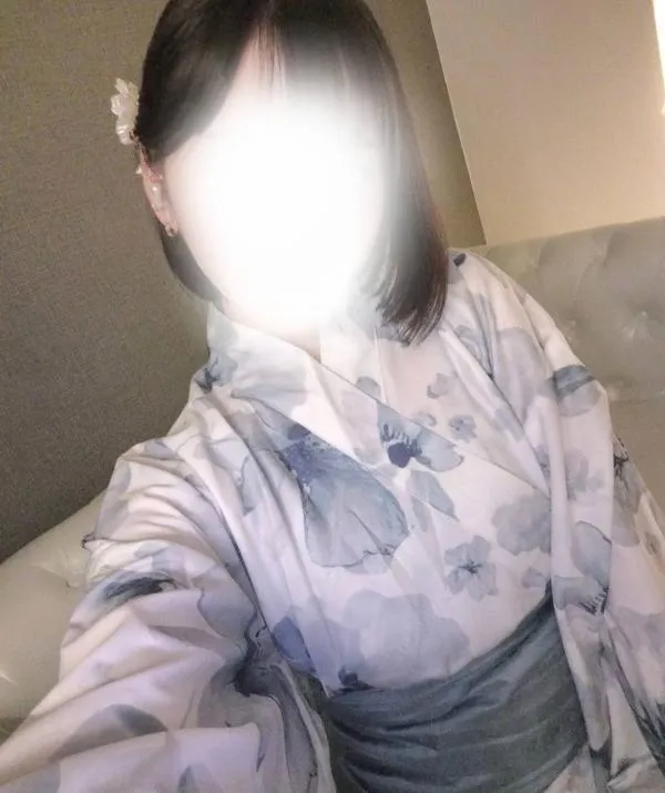 白間ゆあ 写真